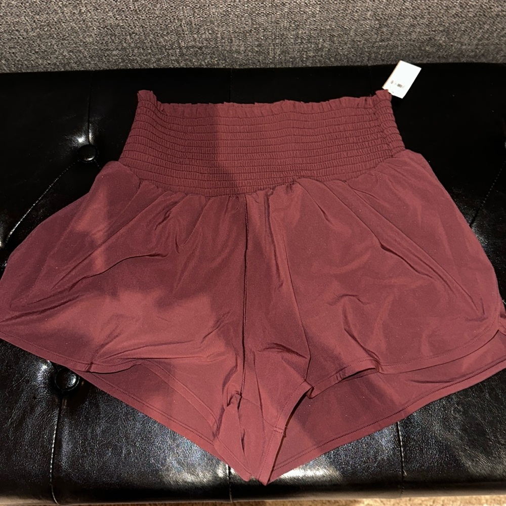 Brand new maroon size M Aerie athletic shorts